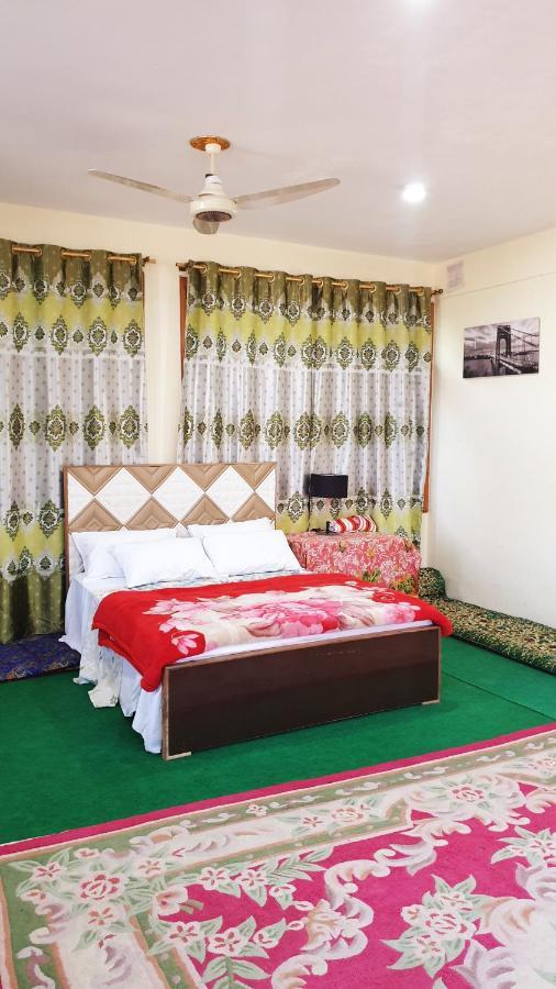 Hikal Guest House Karimabad  Exterior foto